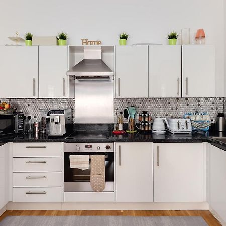 Two Double Bedroom Duplex Flat London Eksteriør billede